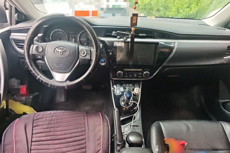 Used Toyota Corolla 2016 Dual-Engine 1.8L E-CVT Leading Edition