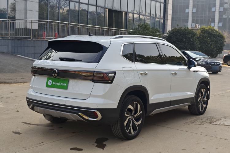 Used Volkswagen Tharu 2024 300TSI Two-Wheel-Drive Full Moon Edition
