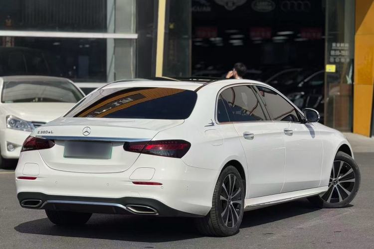 Used Mercedes-Benz E-Class New Energy 2023 E 350 e L Plug-in Hybrid Sports Sedan