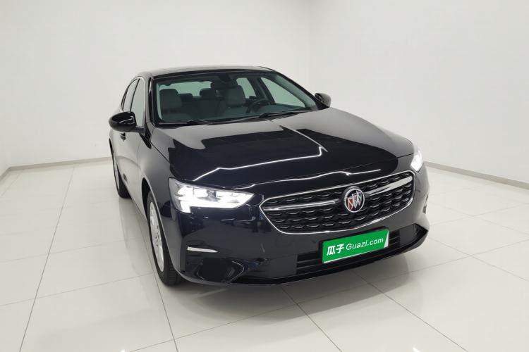 Used Buick Regal 2020 552T Elite Edition Front Right 45 Deg