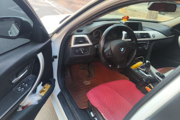 Used BMW 3 Series 2016 316i Fashion Model
