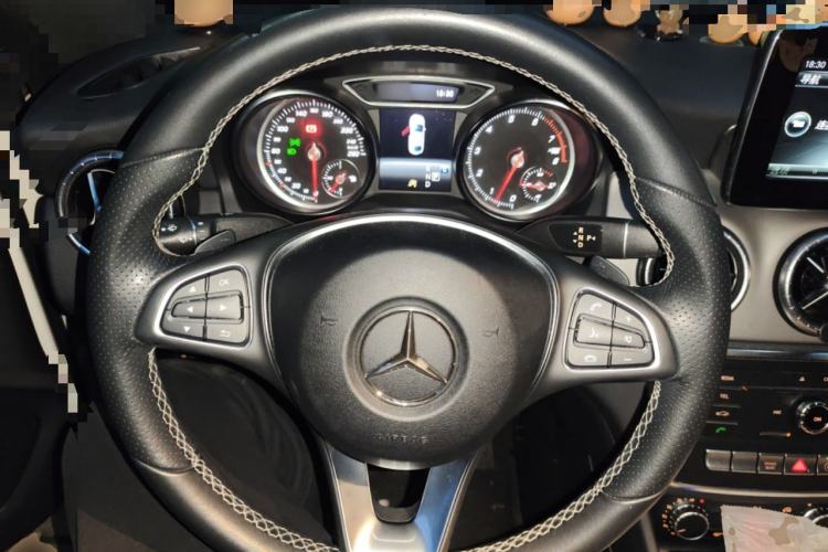 Used Mercedes-Benz CLA 2016 Facelifted CLA 200 Stylish Edition Steering Wheel