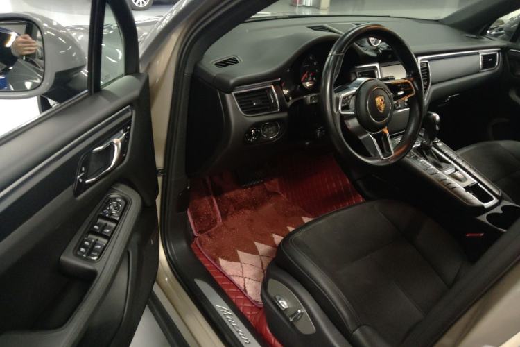 Used Porsche Macan 2014 Macan 2.0T
