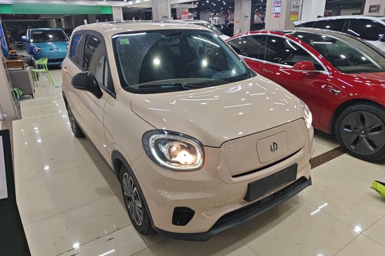 Used Leapmotor T03 2021 400 Comfort Edition Front Right 45 Deg