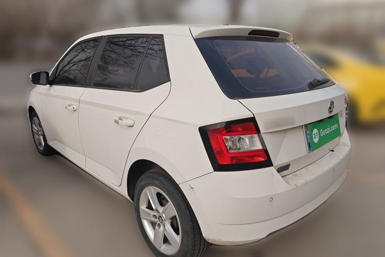 Used Skoda Fabia 2016 1.4L Automatic Car Enjoy Edition Rear Left 45 Deg