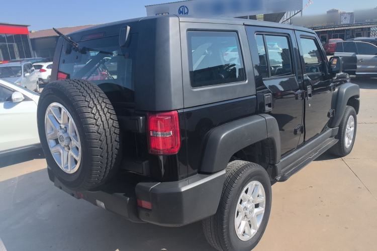 Used BAIC Off-Road BJ40 2016 40L 2.0T Manual All-Wheel Drive Prestige Edition