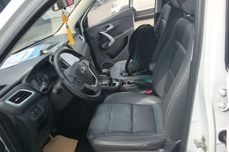 Used SWM X7 2016 1.5T Manual Luxury Edition 7 Seats Left Front Seat
