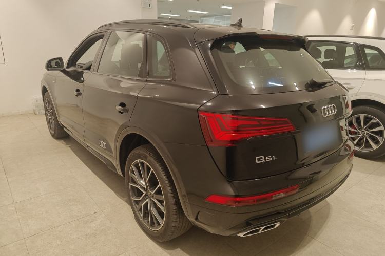 Used Audi Q5L 2025 quattro 45th Anniversary Edition 45 TFSI Luxury Dynamic Model
