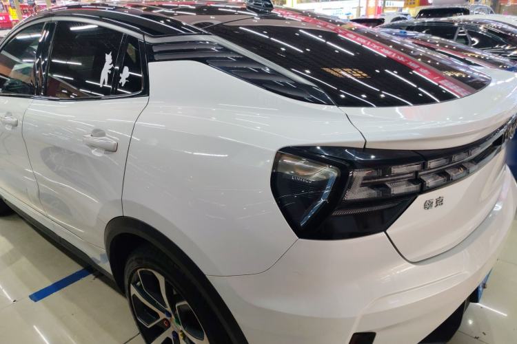 Used Lynk & Co 05 2020 2.0TD Four-Wheel Drive HypeHalo
