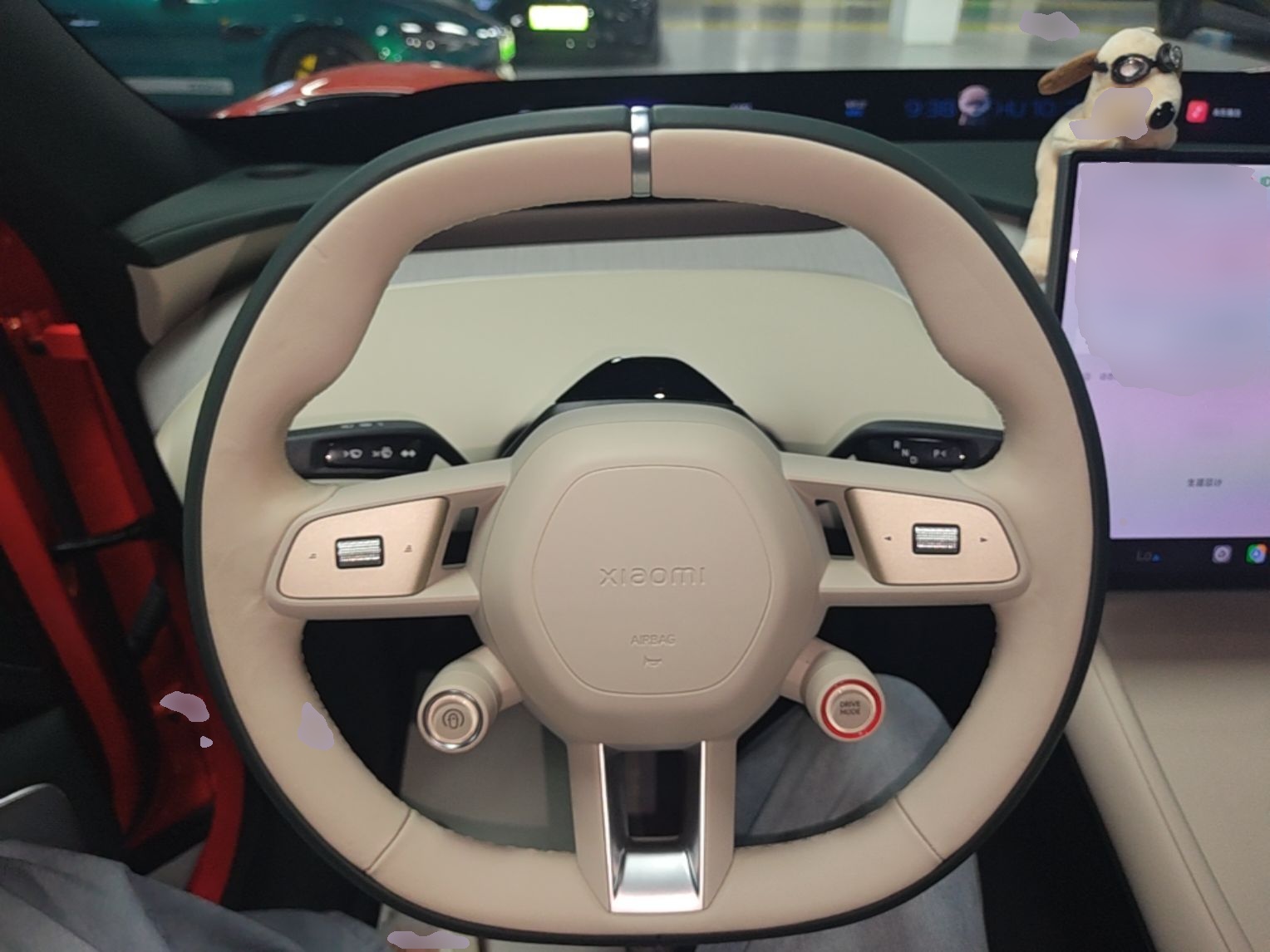 Xiaomi Auto YU7 2025 Ultra-Long Range All-Wheel Drive Pro Version — снимка 18