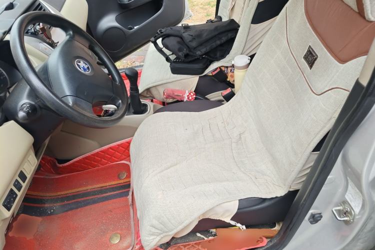 Used Venucia R50 2013 1.6L Manual Fashion Edition Left Front Seat