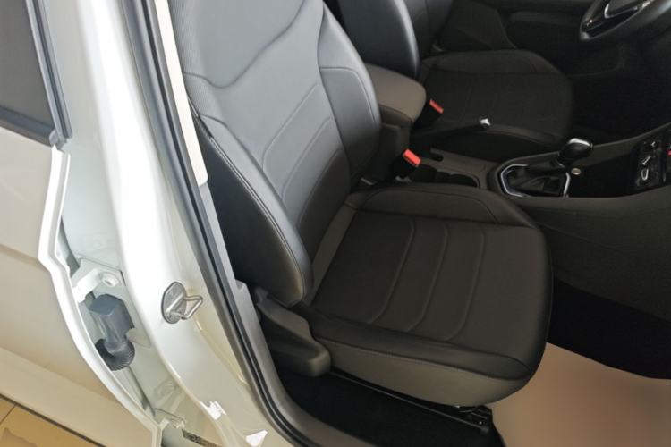 Used Jetta VS5 2020 280TSI Automatic "Thirty and Standing Tall" Edition

