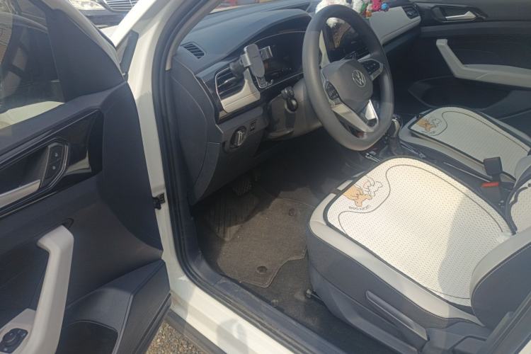 Used Volkswagen Tharu 2025 New Sharp 1.5L Ambitious Edition Driver Seat