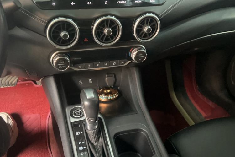 Used Nissan Sylphy 2023 1.6L CVT Smart Drive Version Gear Lever