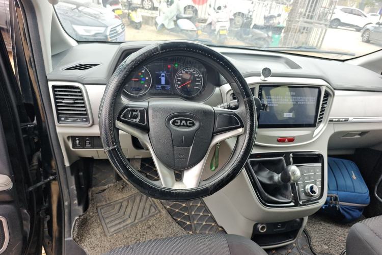 Used JAC Refine M4 2017 1.9T Diesel Manual Comfort Model