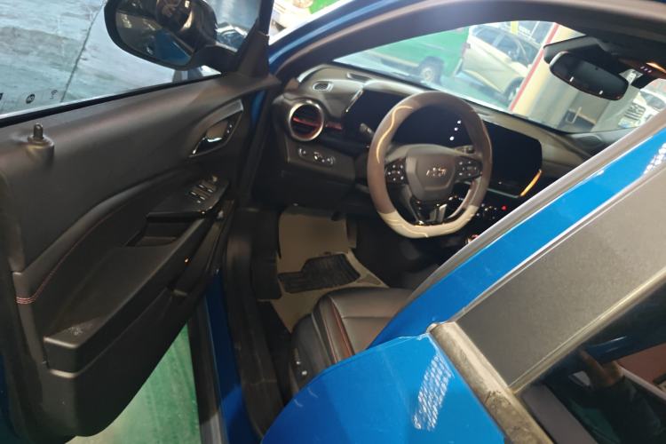 Used Chevrolet Seeker 2022 1.5T CVT RS Honeycomb Edition
