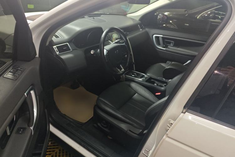 Used Land Rover Discovery Sport 2018 240 PS SE Version