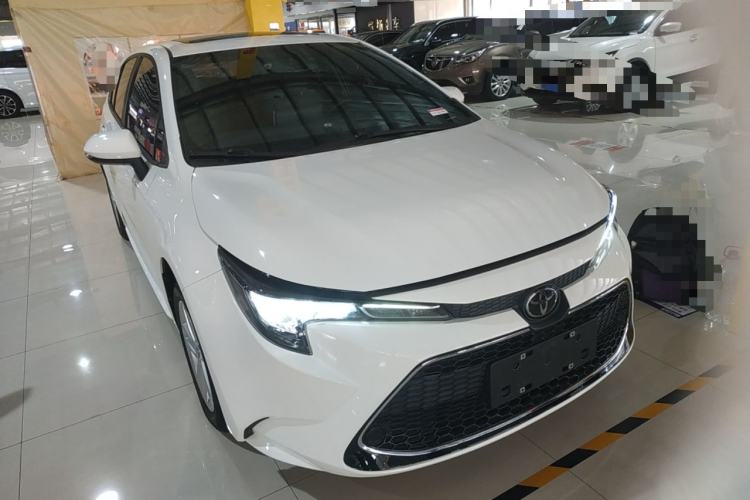 Used Toyota Levin 2022 185T CVT Luxury Edition Front Right 45 Deg