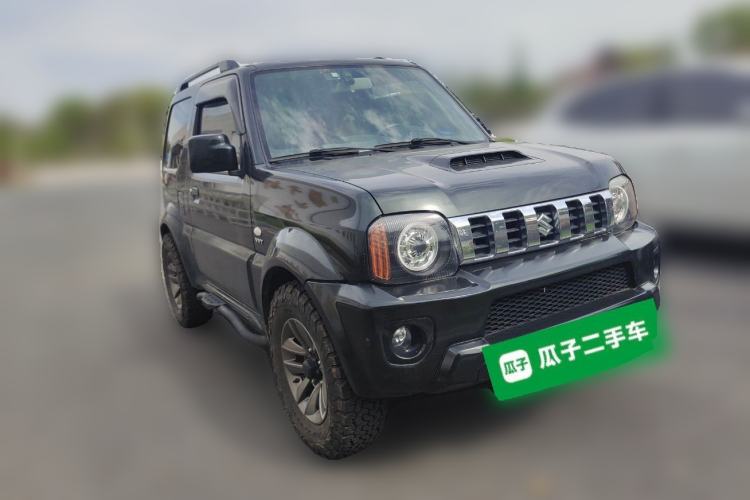 Used Suzuki Jimny 2015 1.3 AT JLX Front Right 45 Deg