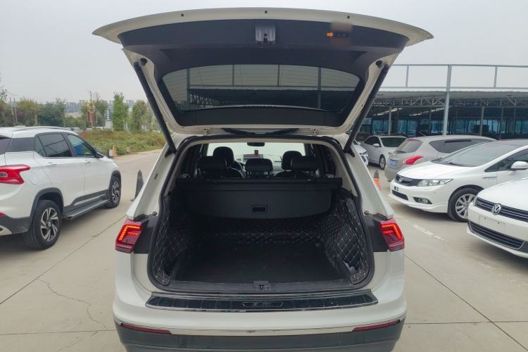 Used Volkswagen Tiguan L 2018 330TSI Automatic Two-Wheel Drive Flagship Edition