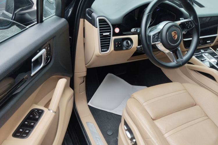 Used Porsche Cayenne 2018 Cayenne 3.0T Driver Seat