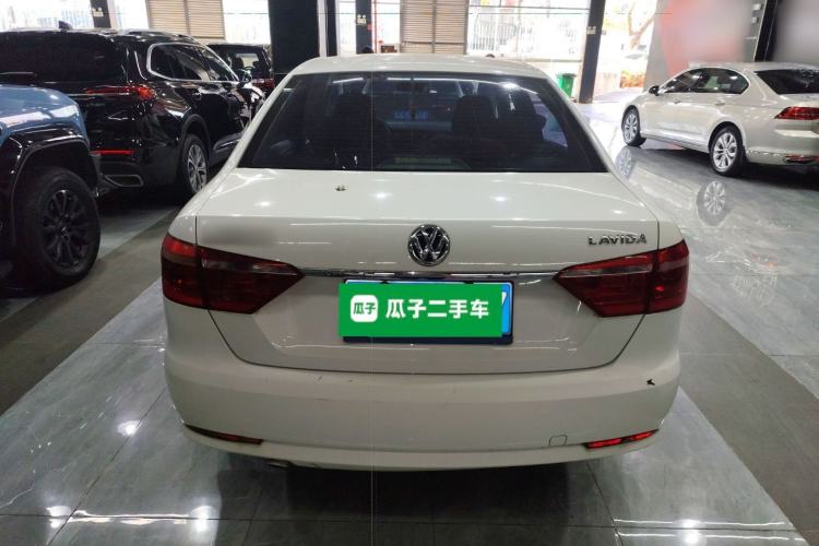 Used Volkswagen Lavida 2015 1.6L Automatic Fashion Edition