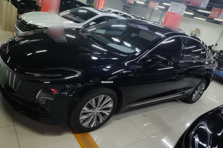 Used Hongqi E-QM5 2024 500km Range Edition
