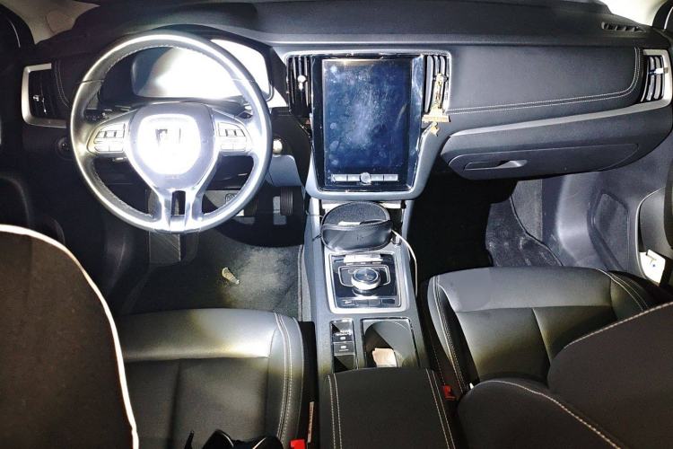 Used Roewe i6 New Energy 2017 45T Hybrid Connect & Smart Enjoyment Edition Center Console