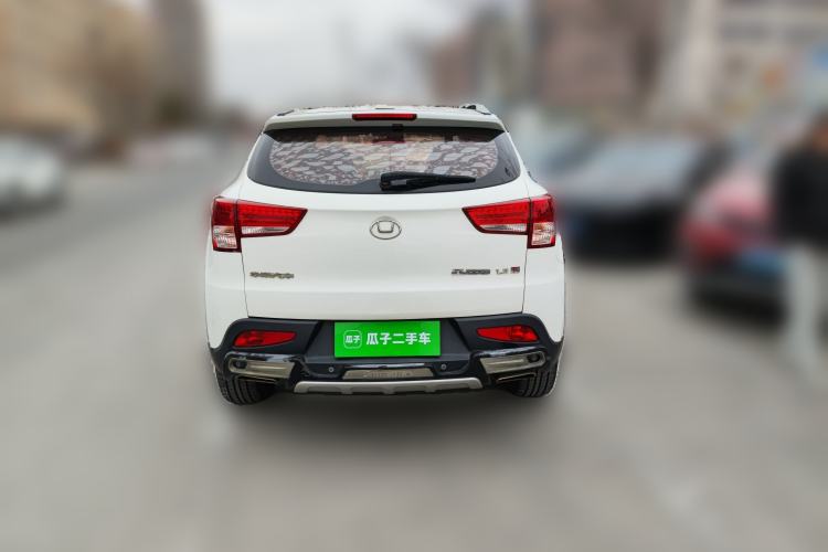 Used Huatai Santa Fe 2016 1.5T Gasoline Manual Two-Wheel Drive Smart Enjoyment i3 Model Rear
