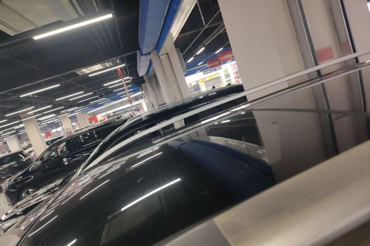 Used GAC Trumpchi GS8 2020 390T Two-Wheel Drive Luxury Smart Connectivity Version (7 Seats) Roof