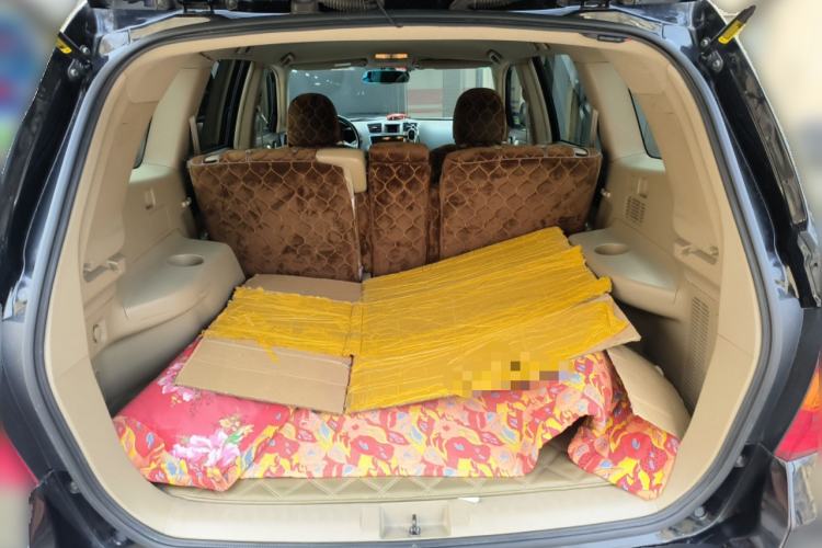 Used Toyota Highlander 2011 2.7L Two-Wheel Drive 5-Seater Elite Edition Trunk