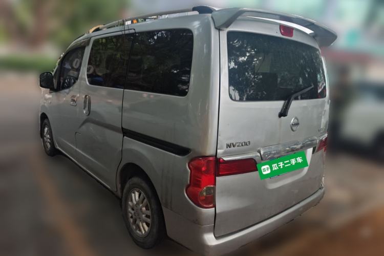 Used Nissan NV200 2012 1.6L 232 Seats Luxury Version
