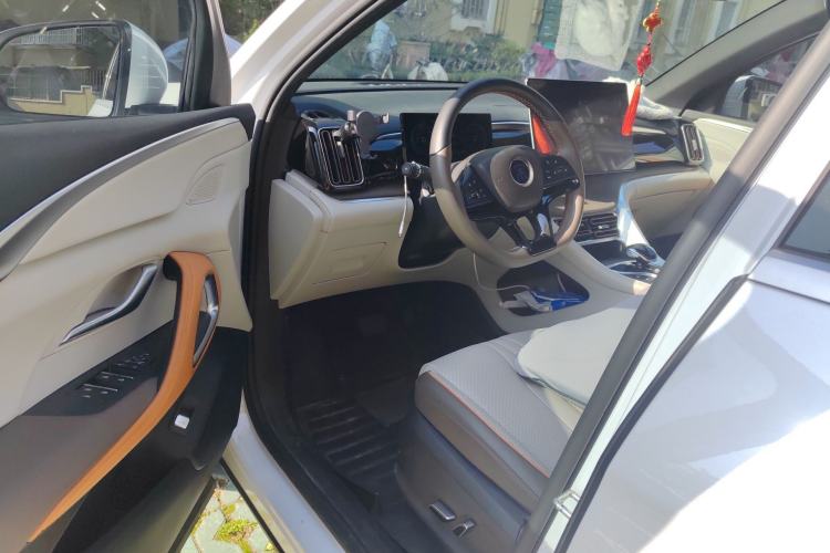 Used BYD Song Pro New Energy 2022 DM-i 110km Flagship Pro Model Driver Seat