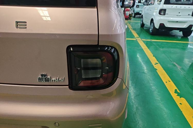 Used Geely Galaxy Panda 2024 Panda Mini 200km Endurance Bear