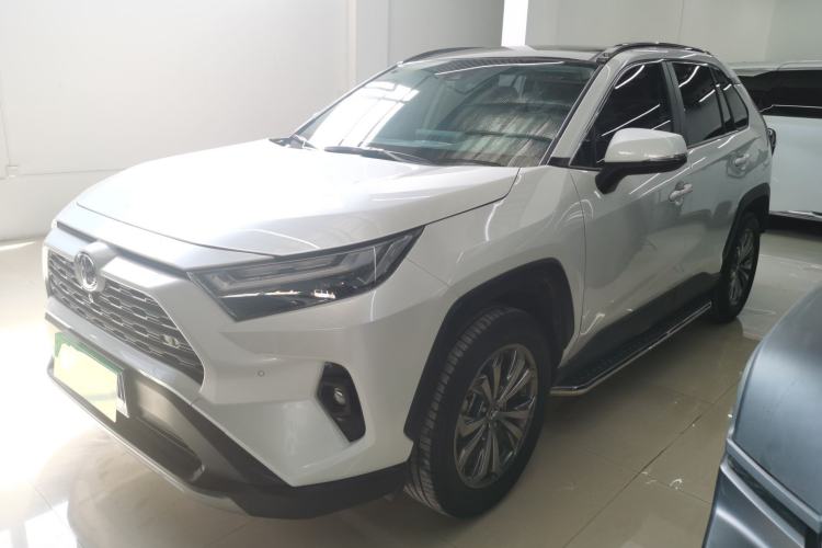 Used Toyota RAV4 2023 2.0L CVT Two-Wheel Drive Fashion Plus Edition