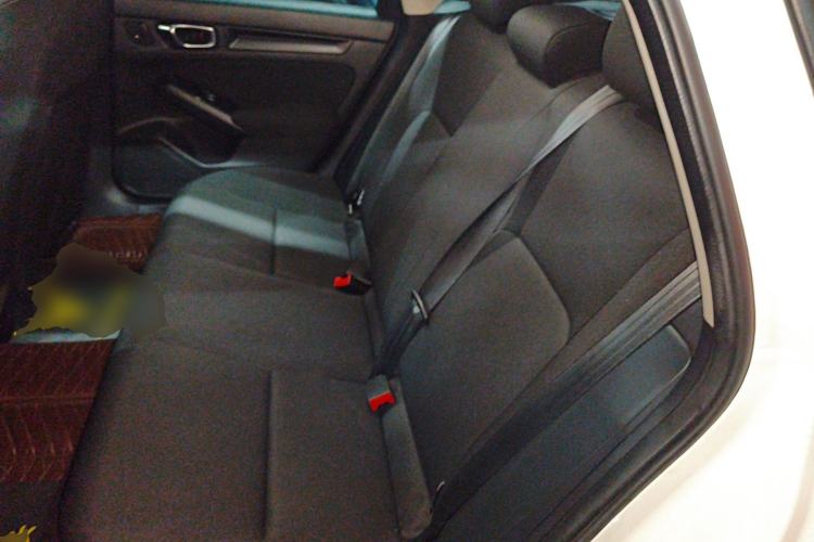 Used Honda Civic 2023 240TURBO CVT Dynamic · Center Stage Special Edition Left Rear Seat