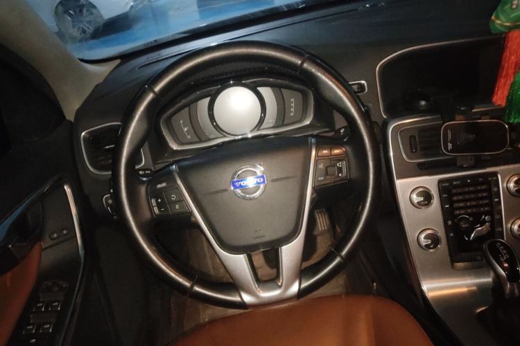 Used Volvo S60 2016 S60L T4 Zhiyuan Edition