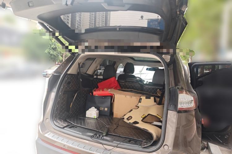 Used Ford Edge 2018 EcoBoost 245 Two-Wheel-Drive Titanium 7-Seater China V Standard Trunk