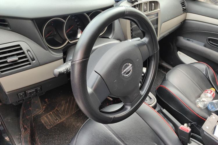Used Nissan Sylphy 2016 Classic 1.6XE Automatic Comfort Edition Steering Wheel