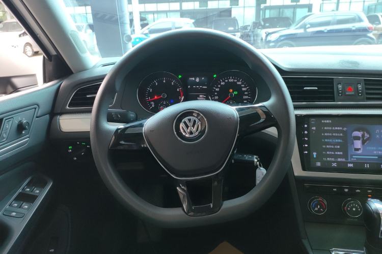 Used Volkswagen Lamando 2018 230TSI DSG Fashion Edition
