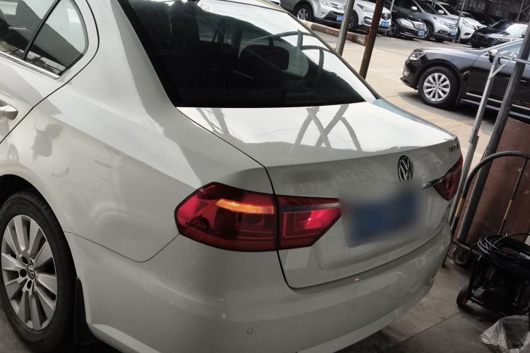 Used Volkswagen Lavida 2013 Revised Version 1.4 TSI DSG Comfort Edition Rear