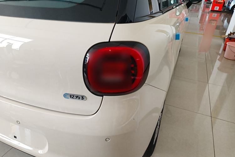 Used JAC Yiwei 3 2025 330km Freedom Edition Right Rear Taillight