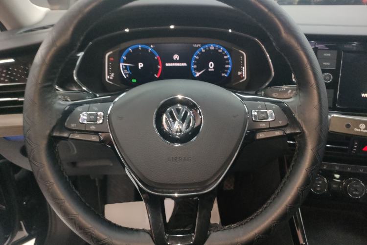 Used Volkswagen Passat 2019 330TSI Luxury Edition China VI Standard