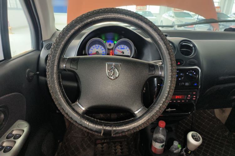 Used Baojun Lechi 2012 Revised Version 1.2L Manual Sporty Edition Dynamic Type Steering Wheel