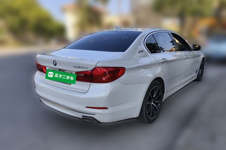 Used BMW 5 Series New Energy 2018 530Le Luxury Package Rear Right 45 Deg