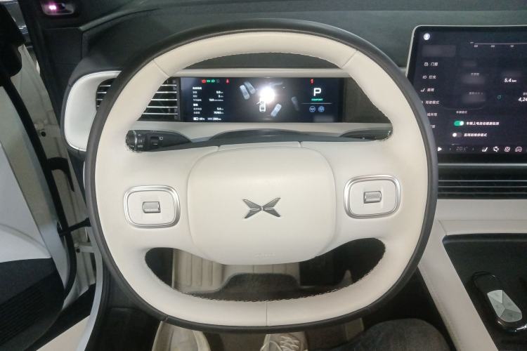 Used XPeng G6 2023 580 Long-Range Pro