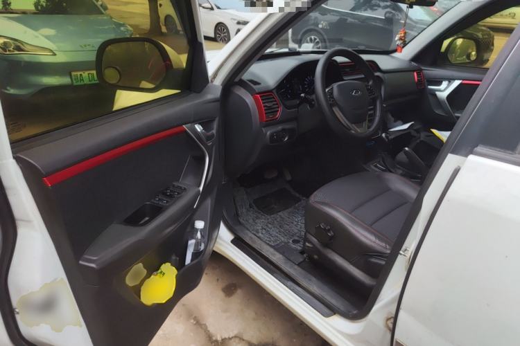 Used Chery Tiggo 3 2016 1.6L CVT ZhiShang Edition Driver Seat