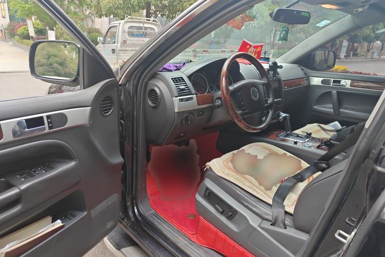 Used Volkswagen Touareg 2006 3.2L Luxury Edition Driver Seat