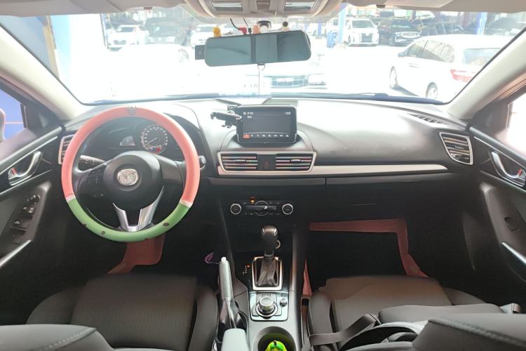 Used Mazda 3 Axela 2016 Sedan 1.5L Automatic Luxury Model Center Console