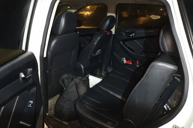 Used Dongfeng Fengon 580 2017 1.8L Manual Comfort Model
